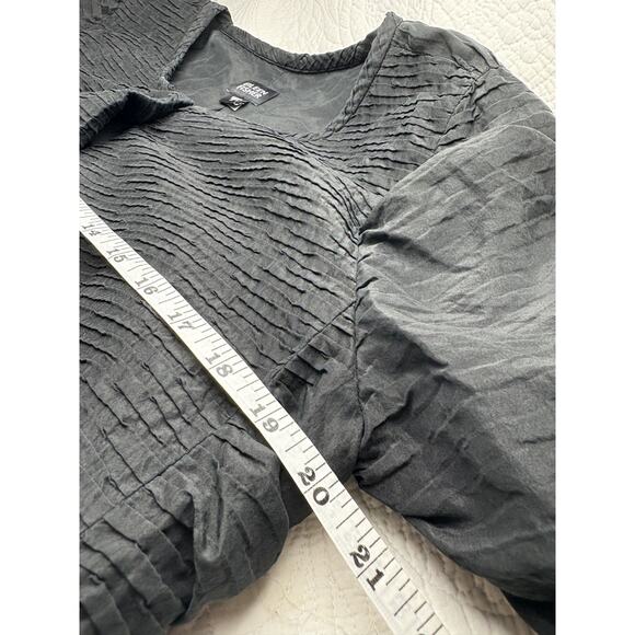 Eileen Fisher 100% Silk Jacket Sz Small Black Open Ruched Lightweight Capsule - Picture 4 of 6